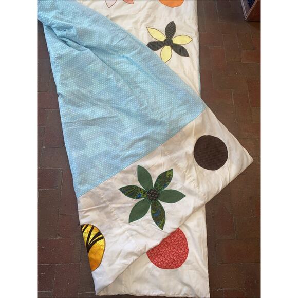 Vintage 1960s Mid-Century Handmade Medium Weight Quilt Throw Twin 69”x 55” - Picture 6 of 9